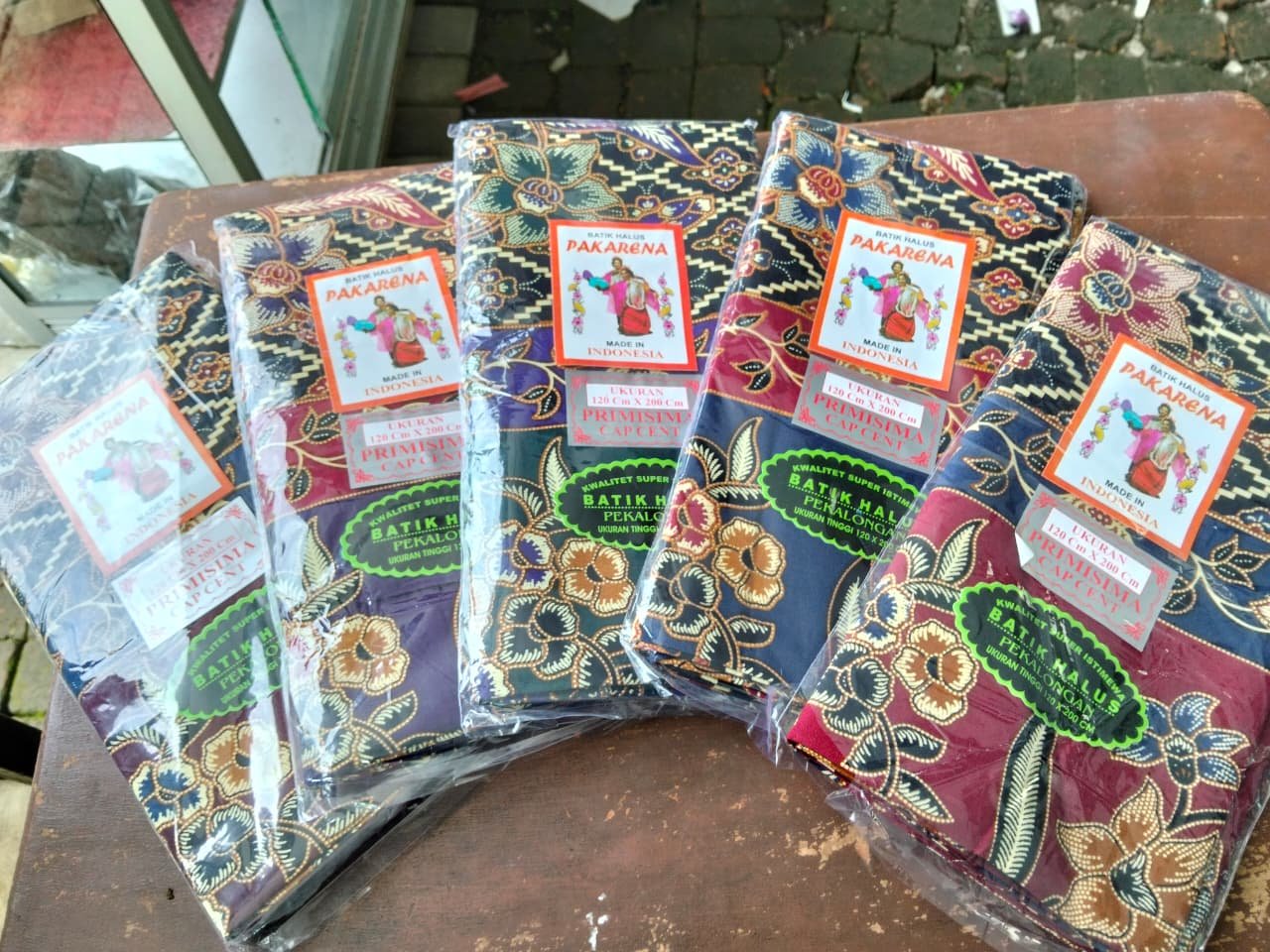 Kain-sarung panjang